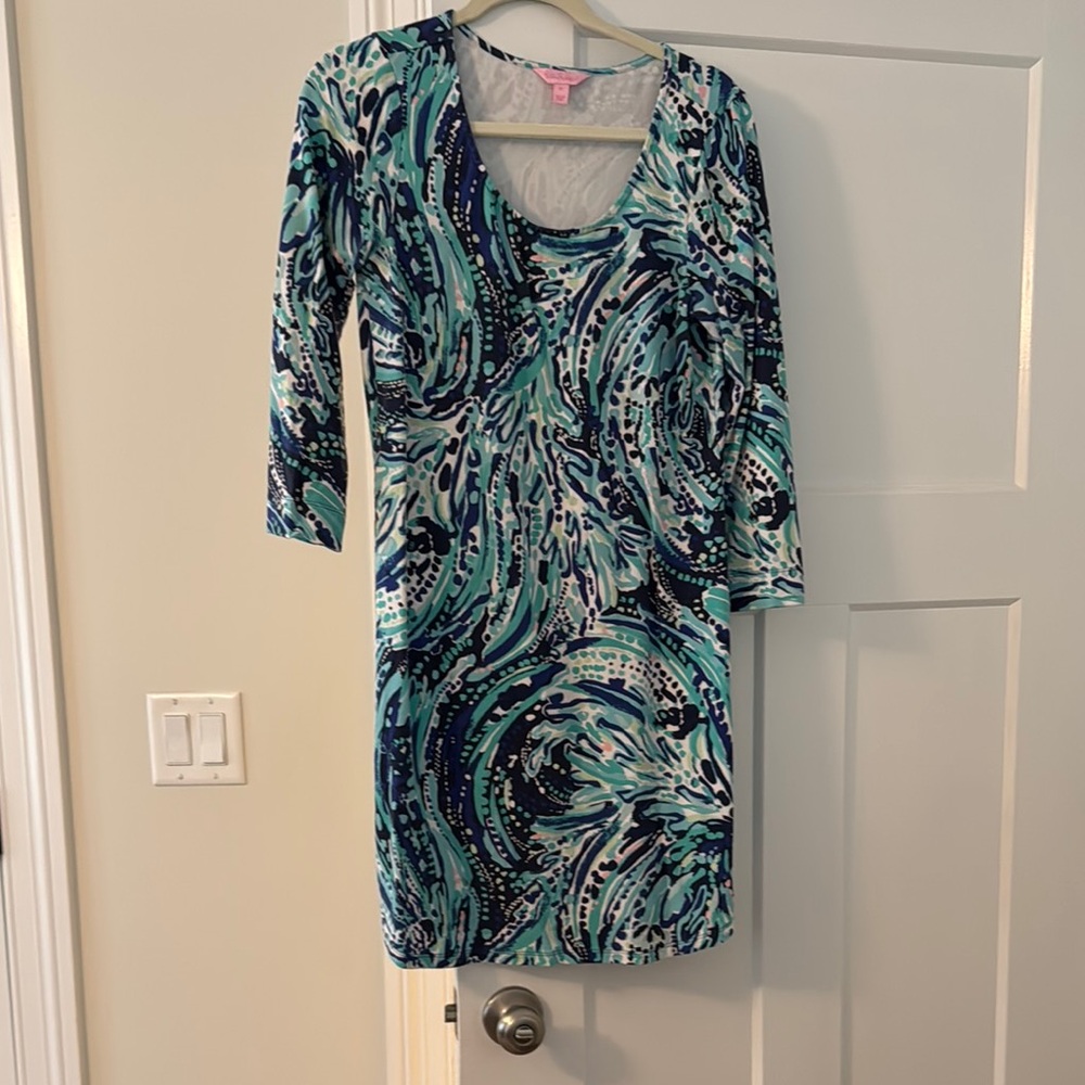 Lilly Pulitzer Blue and Black Sheath Dress with Scoop Neck
